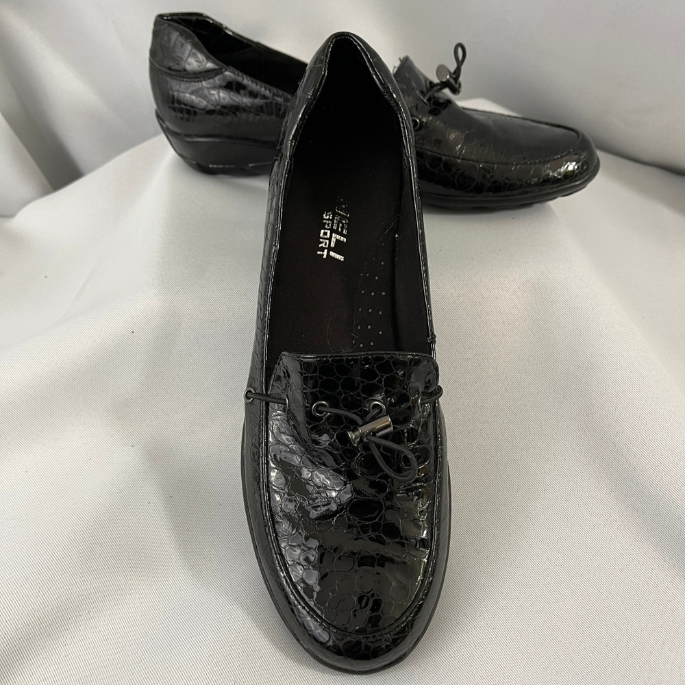 Vaneli Sport Loafers Womens 7.5N Black Croc Embossed Patent Leather Driving Moc